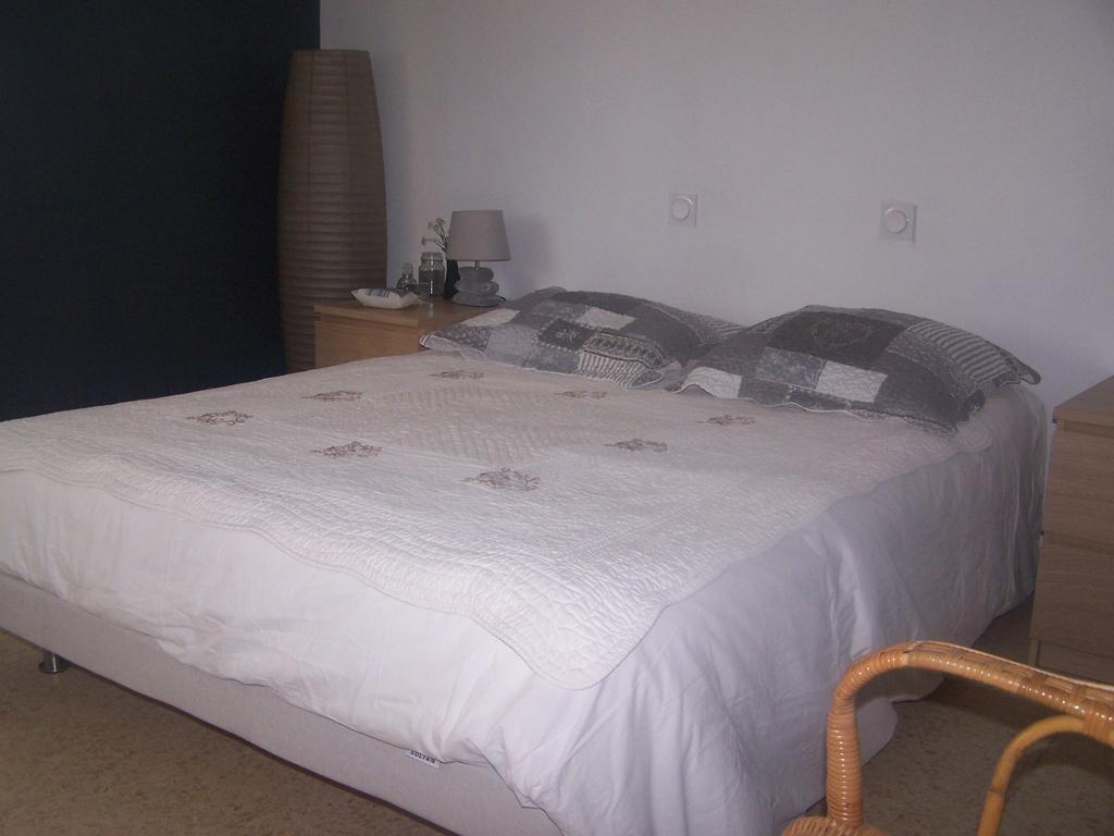 Clos Marjolie Hotel Caromb Екстериор снимка