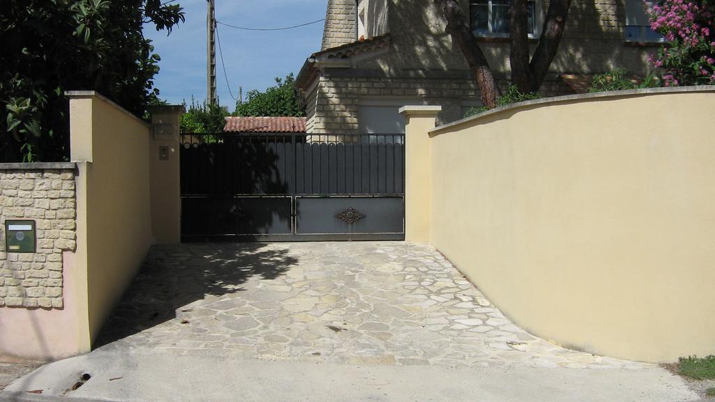 Clos Marjolie Hotel Caromb Екстериор снимка