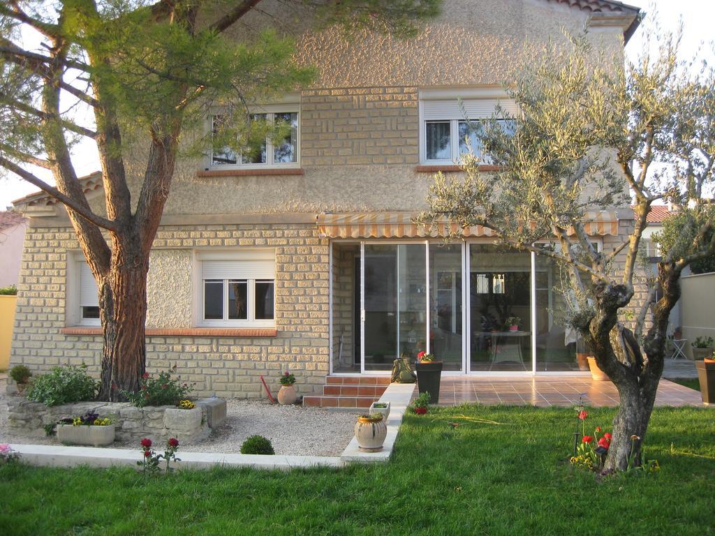 Clos Marjolie Hotel Caromb Екстериор снимка